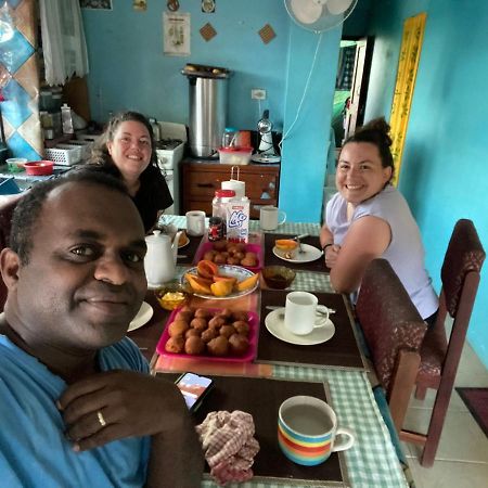 Save'S Homestay Nadi Exteriör bild