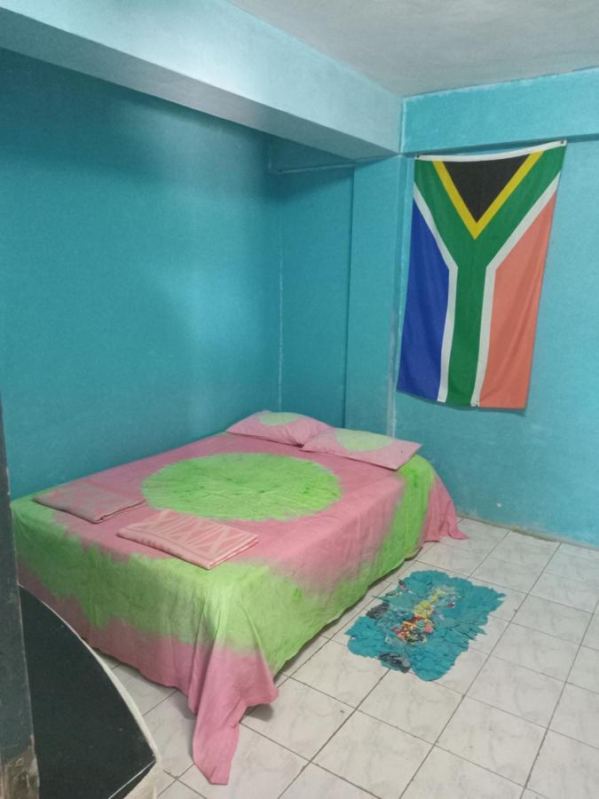 Save'S Homestay Nadi Exteriör bild