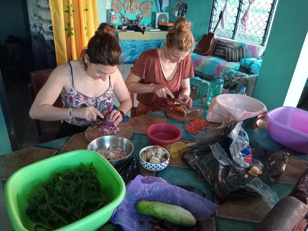 Save'S Homestay Nadi Exteriör bild